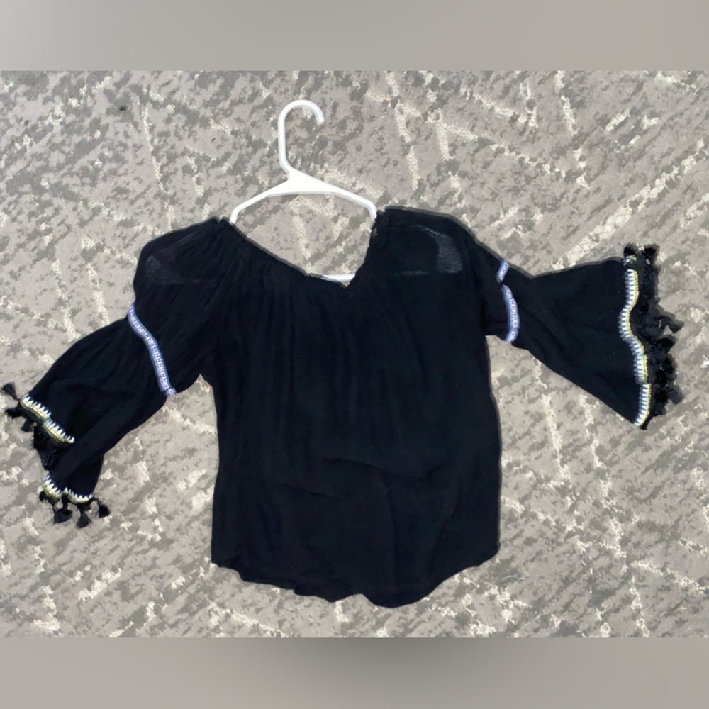 Womens off shoulder cropped top